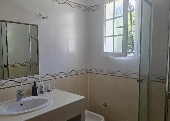 بيت للعطل Rez De *